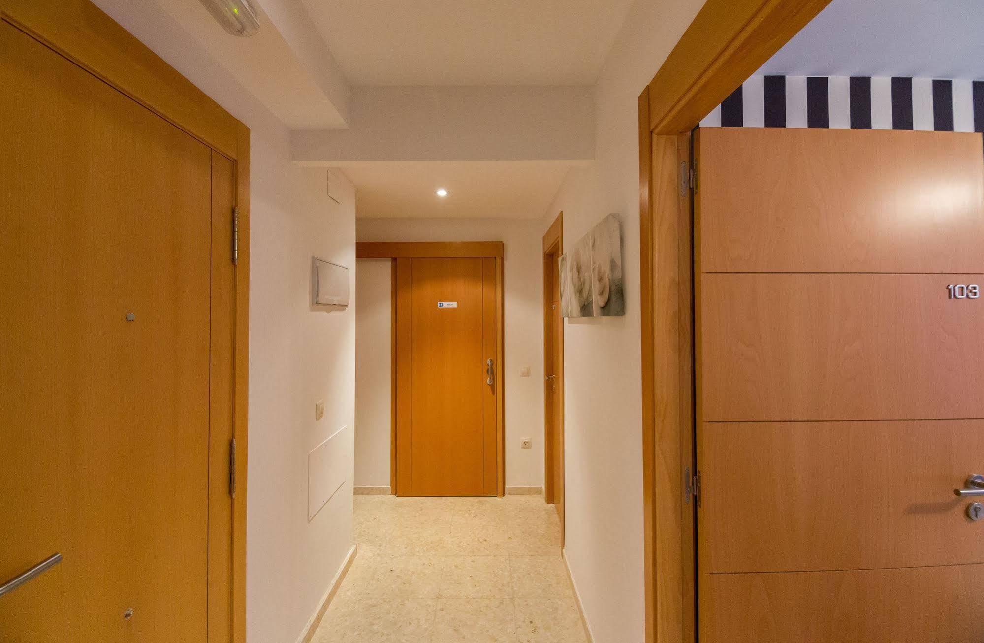 Habitaciones Barra89 バレンシア エクステリア 写真